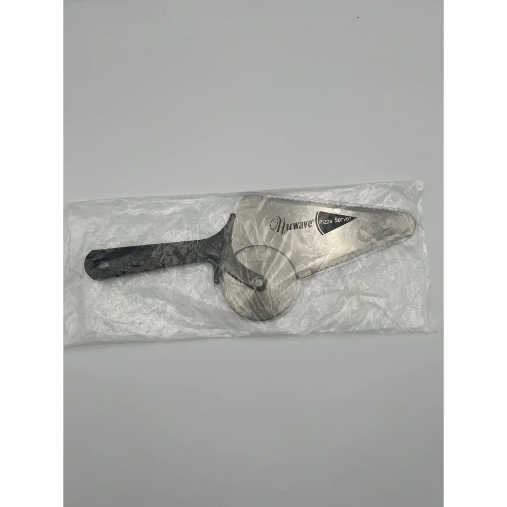 Nuwave Pizza Server Stainless Steel Rolling Cutter Wheel Serrated Edge Black